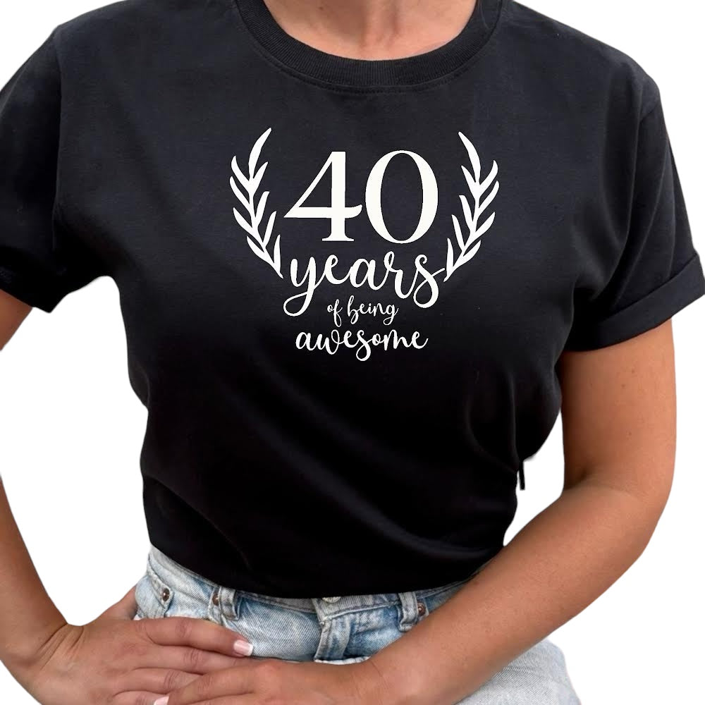 40 years of being Awesome Födelsedags T-shirt